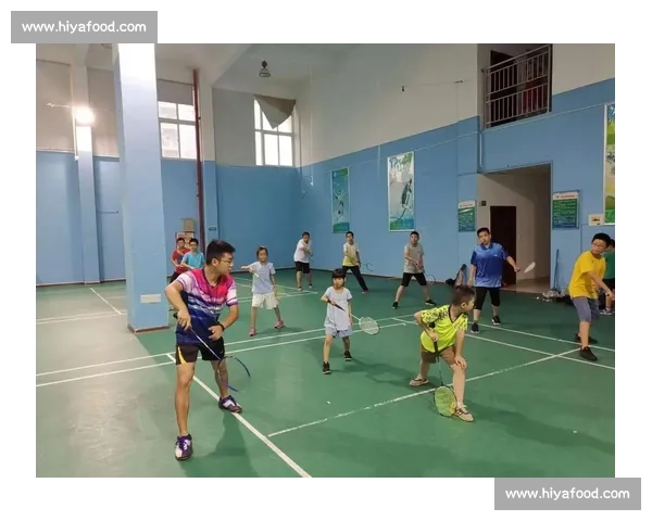 羽毛球击中眼球险致失明！25 岁小伙紧急救治保住视力