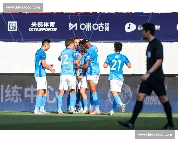 新鹏城主帅:现有阵容足以保级,球队需打造钢铁防线 新鹏城主帅:现有阵容足以保级,球队需打造钢铁防线